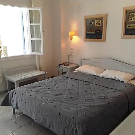 Hotel apartamentowy Vardia Bay Karavostasis (Folegandros)