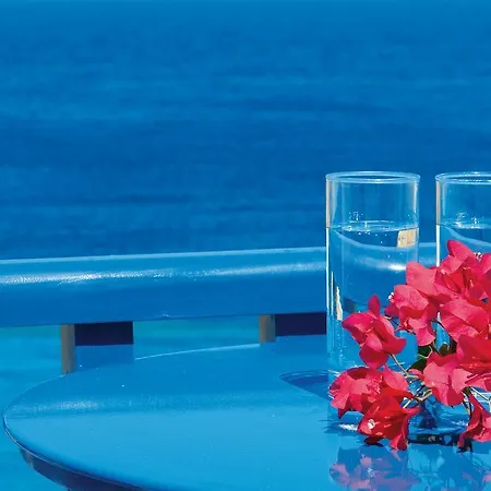 Hotel apartamentowy Vardia Bay 3*