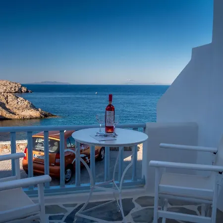 Hotel apartamentowy Vardia Bay Karavostasis (Folegandros)