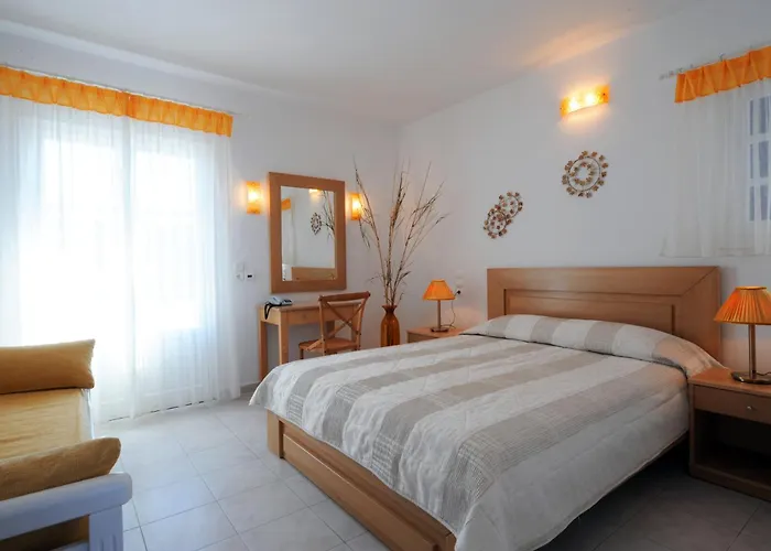 Aparthotel Vardia Bay