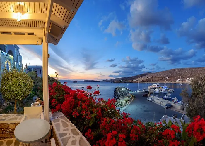 Aparthotel Vardia Bay 3*