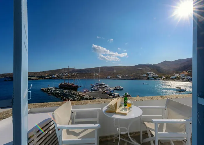 Vardia Bay Aparthotel Karavostasis (Folegandros)