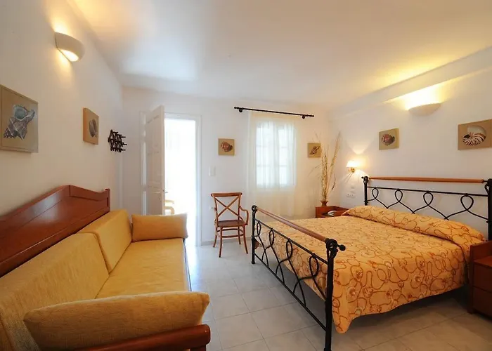 Vardia Bay Aparthotel