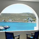 Vardia Bay
