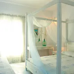 Vardia Bay Karavostasis (Folegandros)