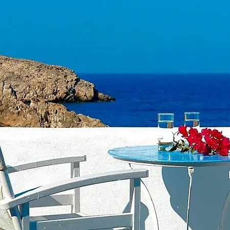 Vardia Bay 3*