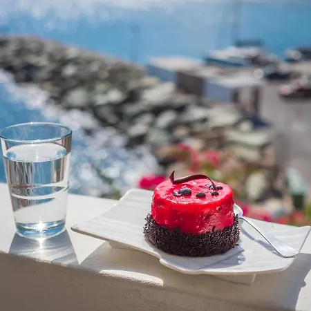 Aparthotel Vardia Bay Karavostasis (Folegandros)