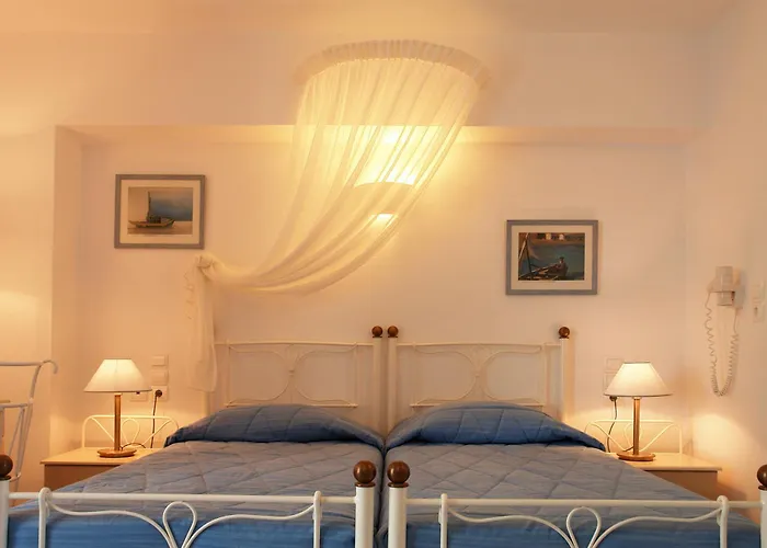 Vardia Bay Lägenhetshotell Karavostasis (Folegandros)