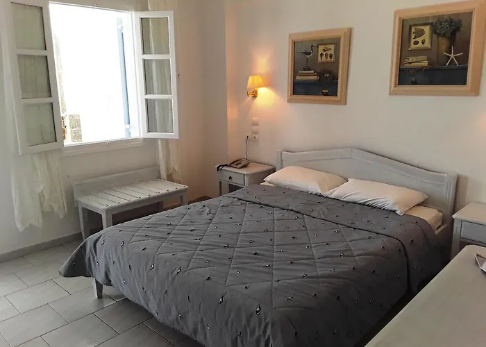 Lägenhetshotell Vardia Bay Karavostasis (Folegandros)