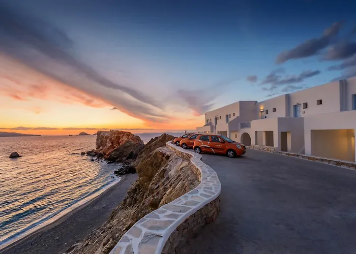 Vardia Bay 3* Karavostasis (Folegandros)