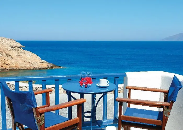 Vardia Bay Καραβοστάσι