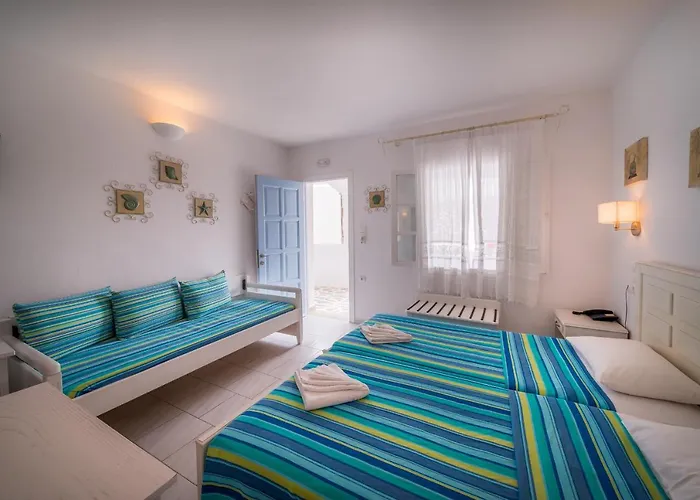 Vardia Bay Lägenhetshotell Karavostasis (Folegandros)